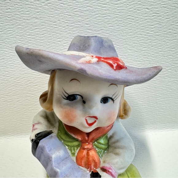 Vntg Singing Cowgirl Playing Accordion Hat Kitchy Shelf Sitter Figurine Japan - Picture 2 of 8